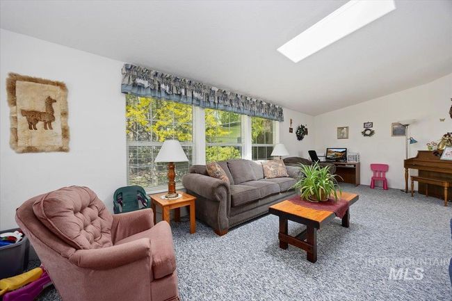 321 S 600 E, House other with 6 bedrooms, 3 bathrooms and 2 parking in Jerome ID | Image 17