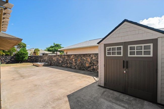 Backyard Facing Southeast | Image 9