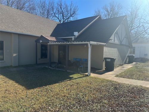 206 E 3rd Street, Skiatook, OK, 74070 | Card Image