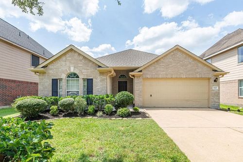 5618 Savannah Woods Ln, Rosharon, TX, 77583-2185 | Card Image