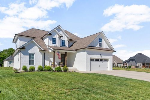 553 Bowden Dr, Clarksville, TN, 37043-1629 | Card Image