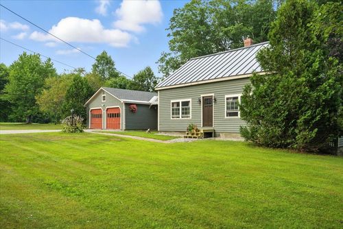 112 Gibbs Mill Road, Livermore, ME, 04253 | Card Image