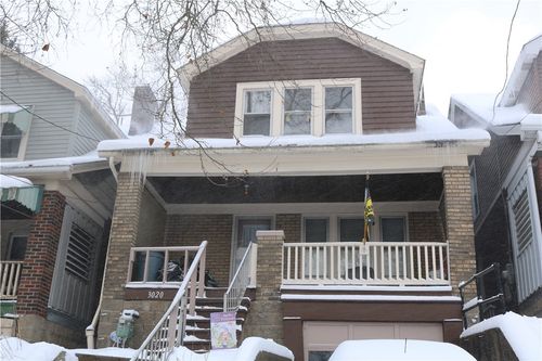 3020 Elroy Ave, Brentwood, PA, 15227-2823 | Card Image