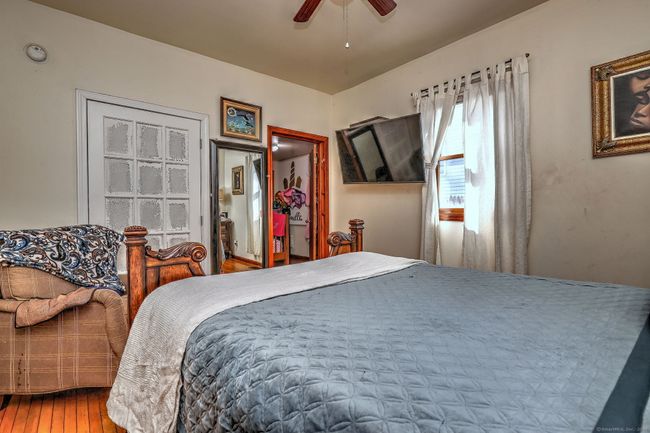15 Quintard Ave, House other with 4 bedrooms, 2 bathrooms and null parking in Norwalk CT | Image 17