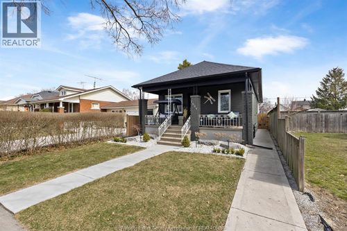 1684 Pierre Avenue, Windsor, ON, N8X4P8 | Card Image