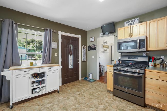 1501 Cedar Ave, House other with 3 bedrooms, 1 bathrooms and 1 parking in Lewiston ID | Image 4