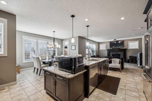41 Elgin Estates View Se, House detached with 3 bedrooms, 2 bathrooms and 2 parking in Calgary AB | Image 8