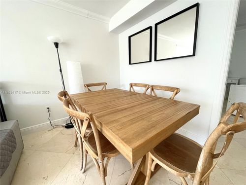 apt-209-177 Ocean Lane Dr, Key Biscayne, FL, 33149-1425 | Card Image