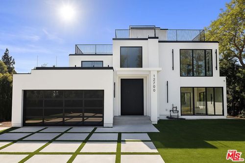 12700 Montana Ave, Los Angeles, CA, 90049-4906 | Card Image