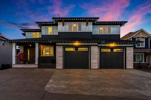 74 Cimarron Estates Drive, Okotoks, AB, T1S0R2 | Card Image