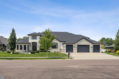 4355 66th St S, Fargo, ND, 58104-6009 | Card Image