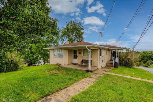 400 Wayne Ave, Weirton, WV, 26062-3532 | Card Image