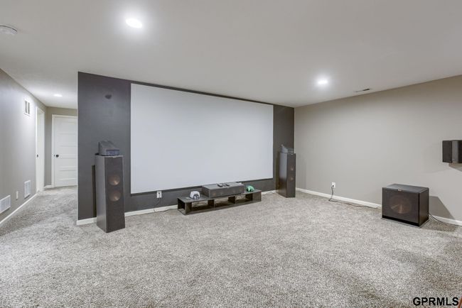 7810 S 184 Th Ave, House other with 4 bedrooms, 3 bathrooms and 3 parking in Omaha NE | Image 36