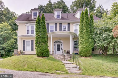 6 Paul Nelms Dr, DOWNINGTOWN, PA, 19335-2296 | Card Image