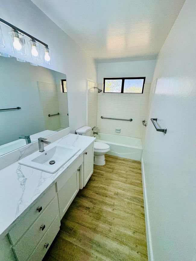 27057 Avenue 196, House other with 3 bedrooms, 2 bathrooms and null parking in Strathmore CA | Image 20