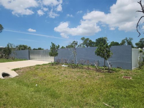 7401 Sawyer Cir, Port Charlotte, FL, 33981-2654 | Card Image