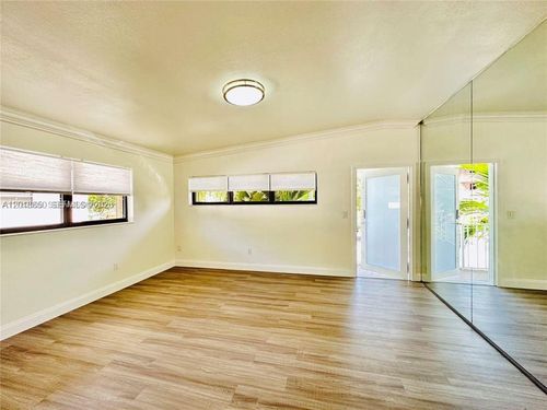 2-3751 170th St, North Miami Beach, FL, 33160-3123 | Card Image
