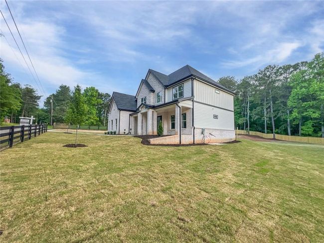 1465 Leach Dr, House other with 5 bedrooms, 4 bathrooms and 6 parking in lawrenceville GA | Image 8