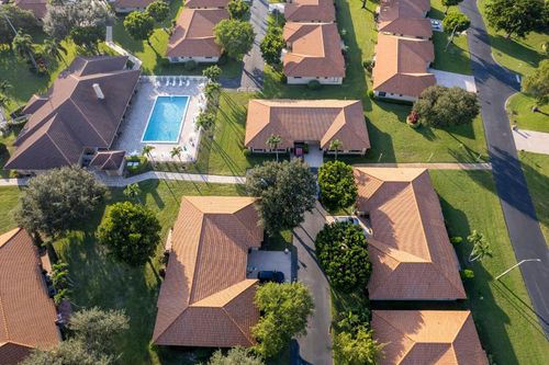 apt-b-9830 Bischofia Tree Way, Boynton Beach, FL, 33436-1263 | Card Image