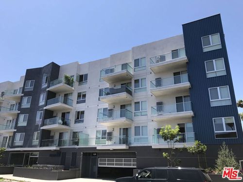 302-105 Mariposa Ave, Los Angeles, CA, 90020-2603 | Card Image