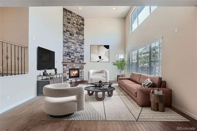 Lots of room for family and friends (virtual staging) | Image 3