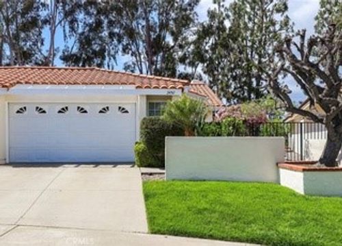 25091 Sunset Pl W, Laguna Hills, CA, 92653-4907 | Card Image