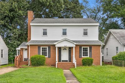 943 20th Street, House other with 5 bedrooms, 2 bathrooms and null parking in Newport News VA | Image 3