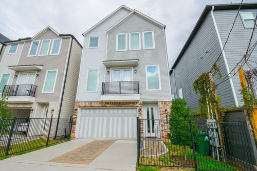 2607 Dennis St, Houston, TX, 77004-1508 | Card Image