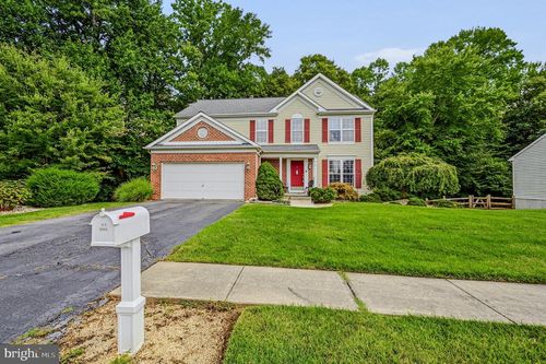 1 Woodland Run Dr, Newark, DE, 19702-2747 | Card Image