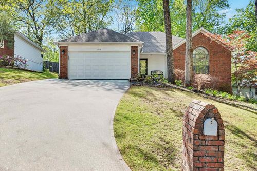 1510 Cherry Brook Dr, Little Rock, AR, 72211-4182 | Card Image