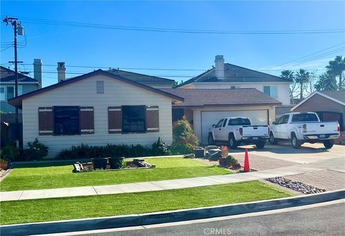 6520 San Alano Cir, Buena Park, CA, 90620-3736 | Card Image