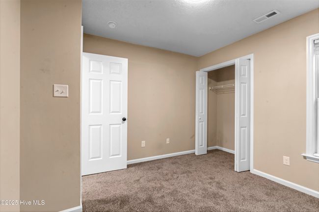 401 Pebble Ln, House other with 3 bedrooms, 2 bathrooms and 2 parking in Jacksonville NC | Image 17