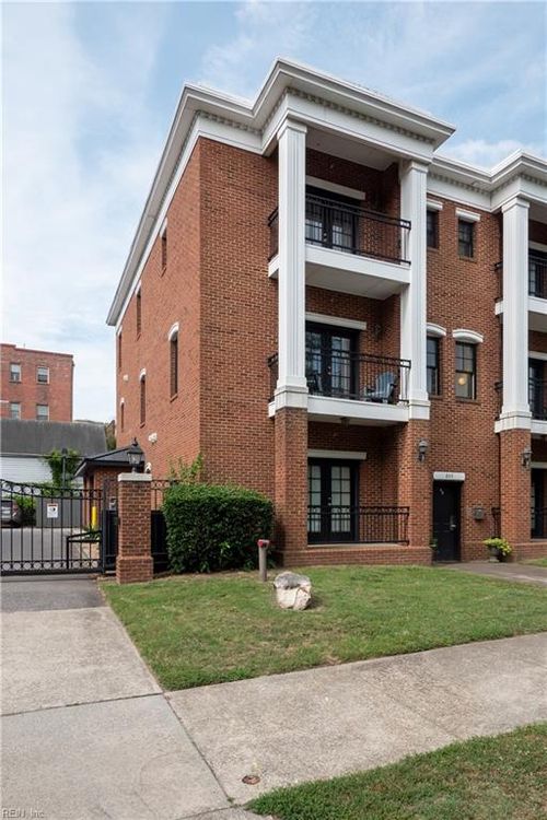 a-805 Westover Ave, Norfolk, VA, 23507-1539 | Card Image