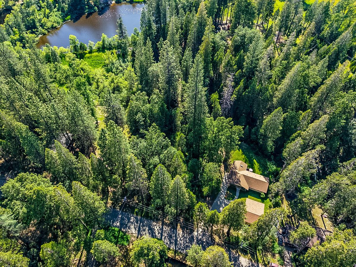 Land in Mariposa 5