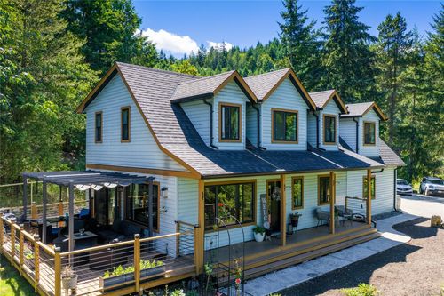 1691 Meadowood Way, Qualicum Beach, BC, V9K2S3 | Card Image