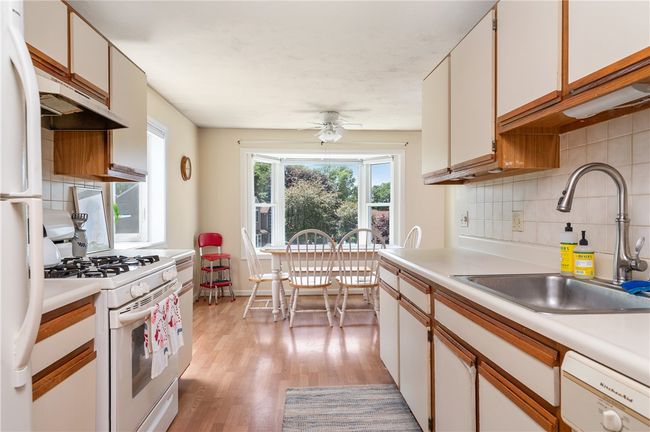 UNIT-908 - 200 Heroux Blvd, Condo with 2 bedrooms, 2 bathrooms and 2 parking in Cumberland RI | Image 9