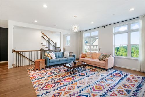 414 Walnut Ct, Pittsburgh, PA, 15237-5503 | Card Image