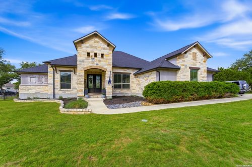 2550 Black Bear Dr, New Braunfels, TX, 78132-4189 | Card Image