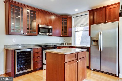 apt-202-219 T St Ne, WASHINGTON, DC, 20002-2195 | Card Image