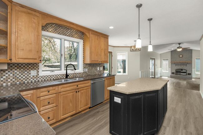 412 High Point Curv S, House other with 4 bedrooms, 4 bathrooms and null parking in Maplewood MN | Image 7