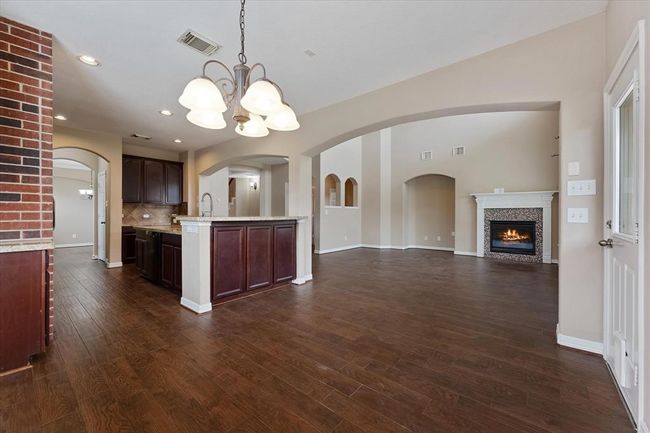 23918 Windsor Canyon Ct, House other with 4 bedrooms, 5 bathrooms and 2 parking in Spring TX | Image 7