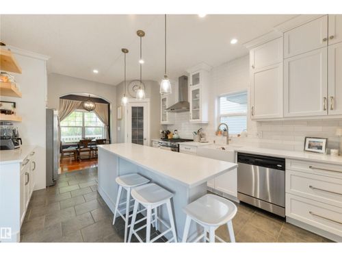 5418 Thibault Wynd Nw, Edmonton, AB, T6R3J1 | Card Image