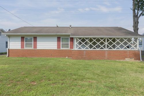 4500 Longfield Dr, Evansville, IN, 47710-3652 | Card Image