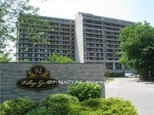 102-92 Church St S, Ajax, ON, L1S6B4 | Card Image