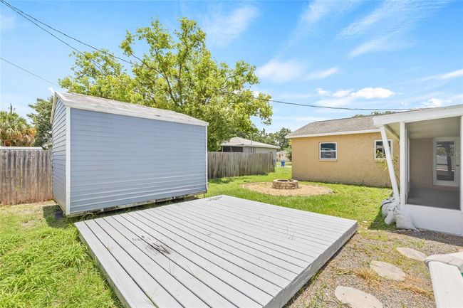 6012 Flora Ter, House other with 3 bedrooms, 2 bathrooms and null parking in APOLLO BEACH FL | Image 33