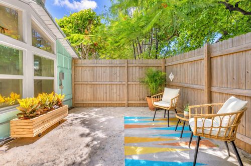 1105 Olivia St, Key West, FL, 33040-3364 | Card Image