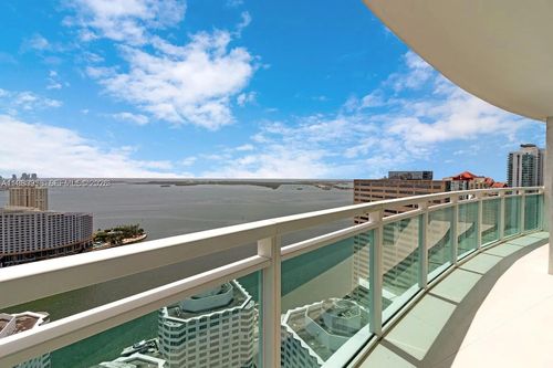 apt-3710-950 Brickell Bay Dr, Miami, FL, 33131-3958 | Card Image