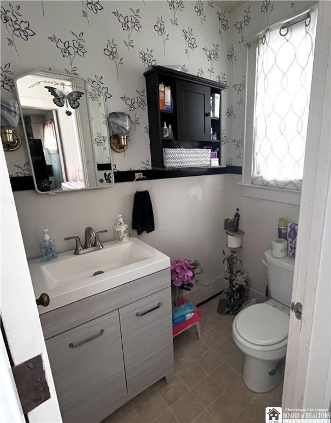 207 N Clinton St, House other with 3 bedrooms, 2 bathrooms and null parking in Olean NY | Image 14