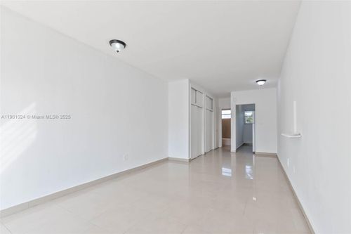 apt-4-1685 Jefferson Ave, Miami Beach, FL, 33139-7630 | Card Image