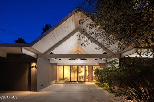 416 Camino Manzanas, Thousand Oaks, CA, 91360-2006 | Card Image